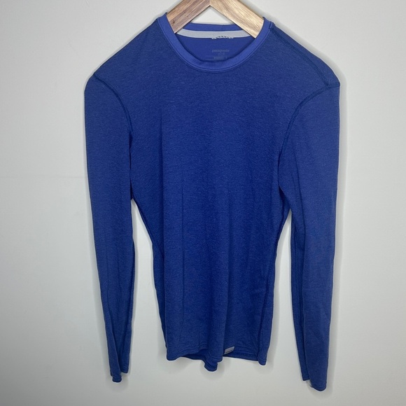 Patagonia women’s blue long sleeve top size S - Picture 1 of 5